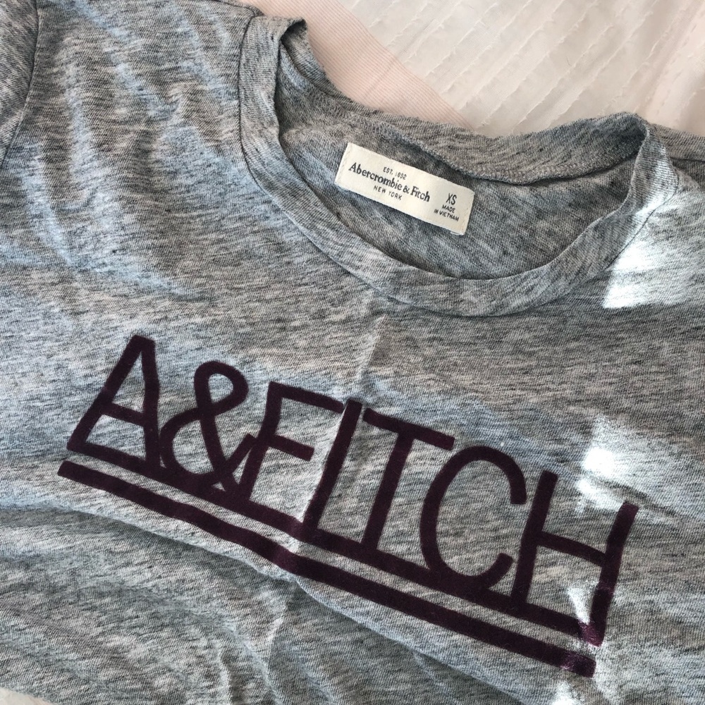 Short sleeve t shirt